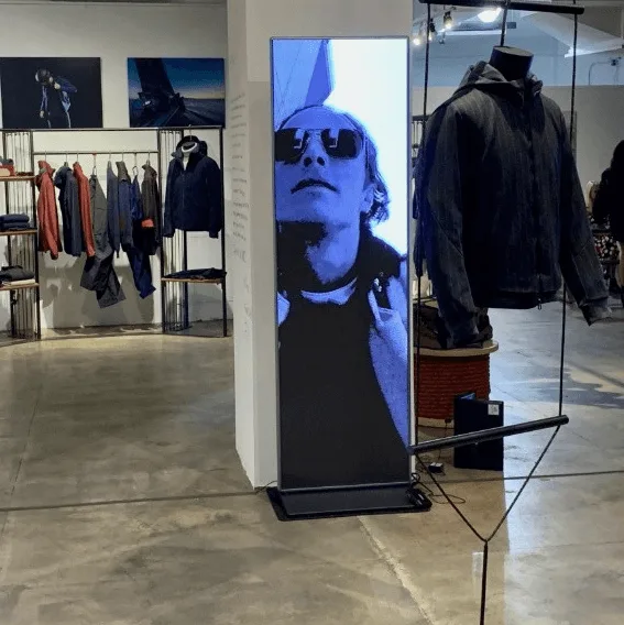 led poster screen