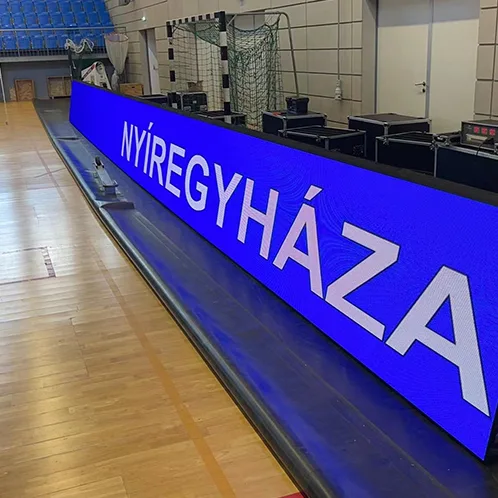 Layar LED Perimeter Stadion