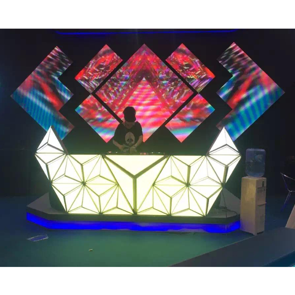 How LED Screens Enhance the Visual Impact of DJ Performances